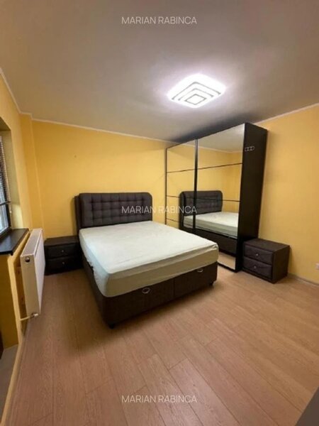 13 Septembrie, 3 camere 76 mp,